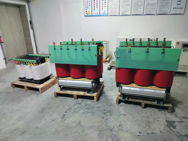 湘乡KS11-1000KVA矿用变压器
